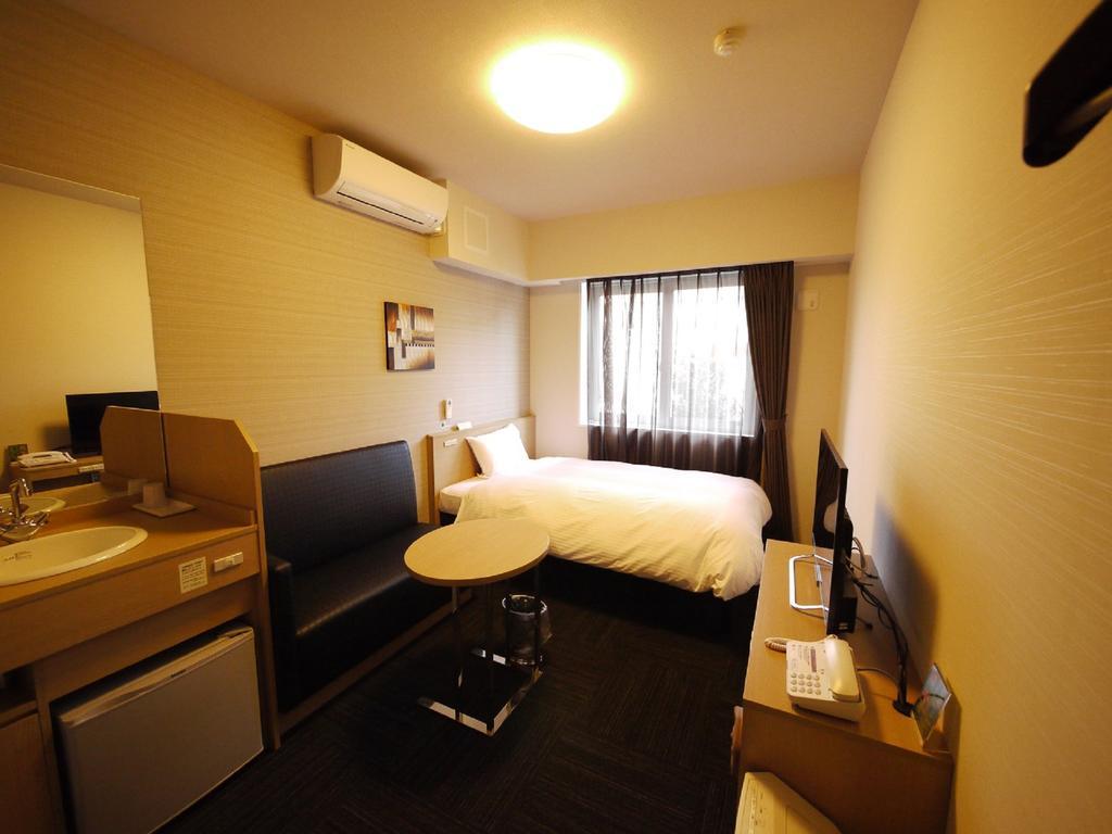 Hotel Route Inn Tagajo-Eki Higashi Extérieur photo